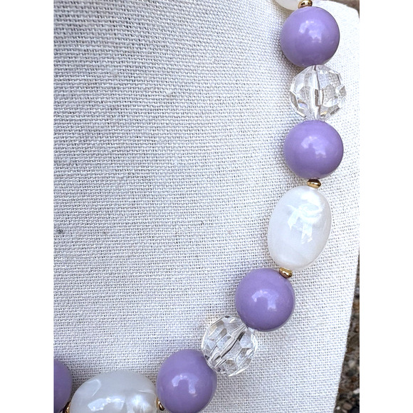 Vintage Joan Rivers Purple White Acrylic Lucite Choker Necklace Gold Tone 17" - Picture 5 of 7